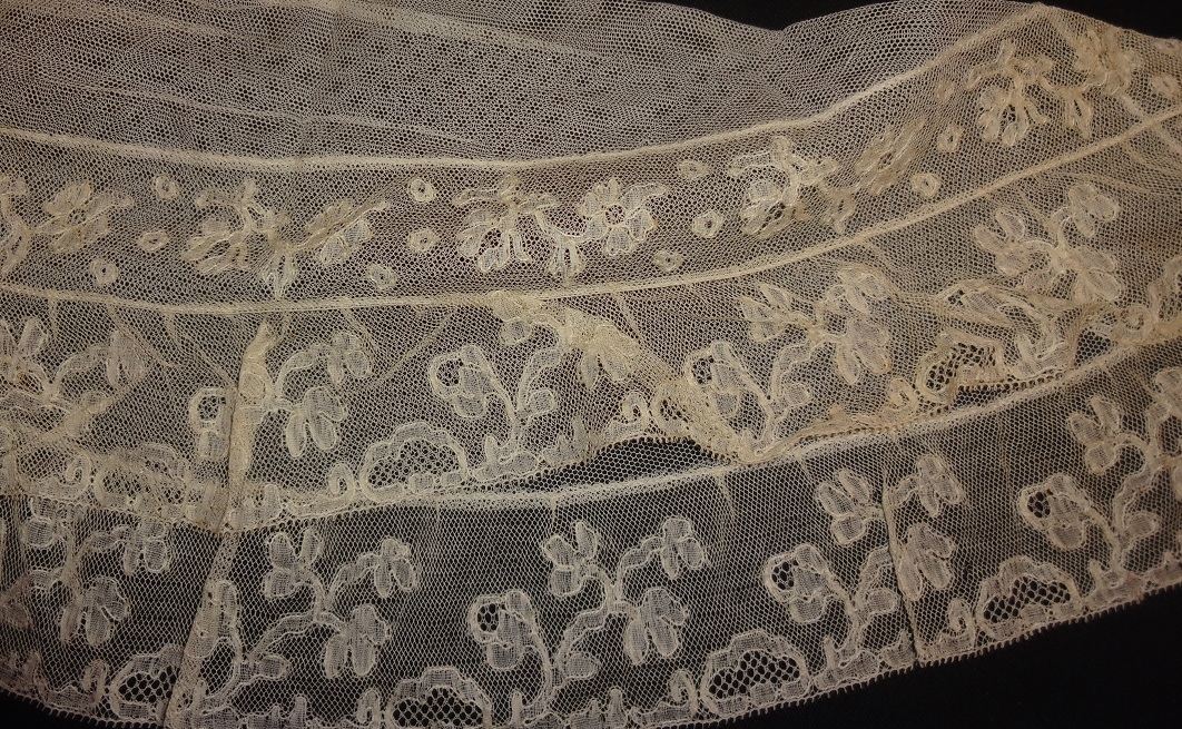 Antique lace for weddings